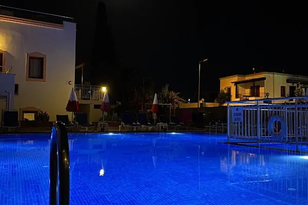 Water Garden Apart Otel - Resim 15