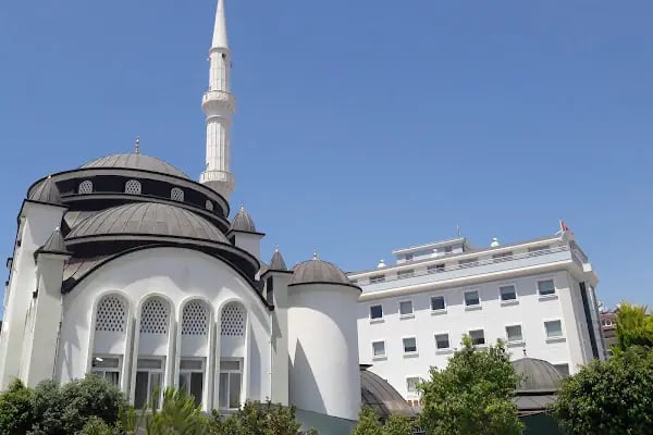 Hacı Arif Coşkun Ünal-şeerife Ünal Cami - Resim 3