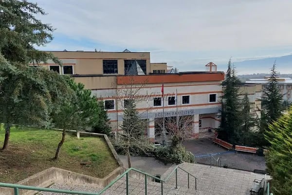 Kocaeli Üniversitesi Eğitim Fakültesi - Resim 1