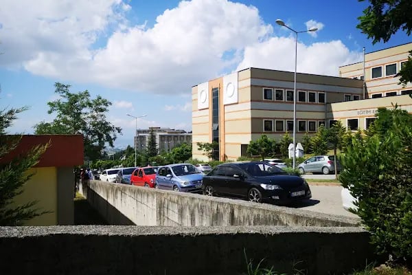 Kocaeli Üniversitesi Eğitim Fakültesi - Resim 2