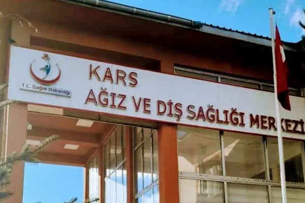 KARS AĞIZ VE DİŞ SAĞLIĞI MERKEZİ - Resim 1