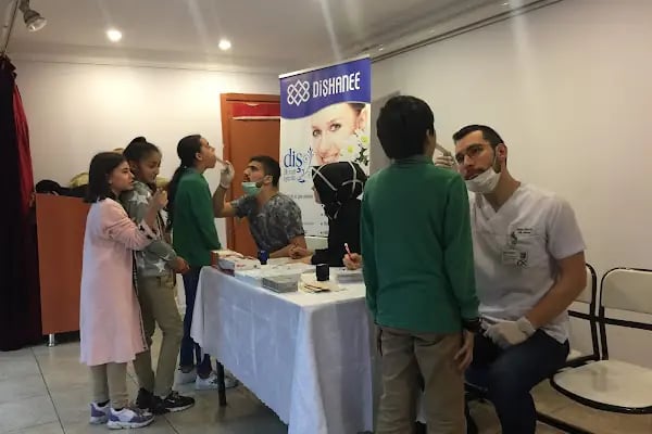 Özel Dişhane Ağız ve Diş Sağlığı Polikliniği Bağcılar Güneşli - Resim 18