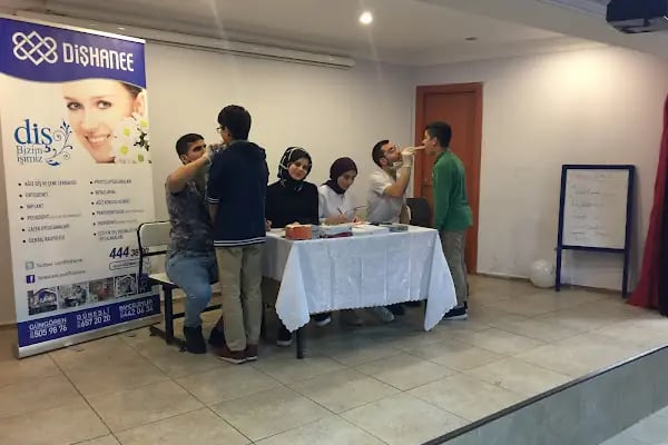 Özel Dişhane Ağız ve Diş Sağlığı Polikliniği Bağcılar Güneşli - Resim 20