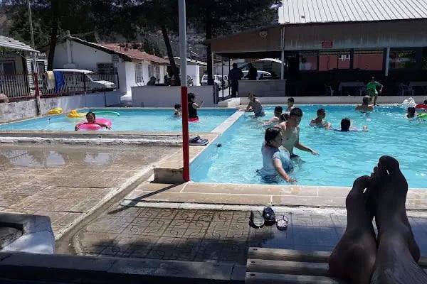 Kurhaus Arslan Camping (Pansion-Havuz-Piknik-Kamping) - Resim 11