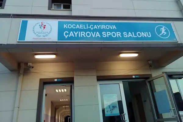 Çayırova Kapalı Spor Salonu - Resim 10