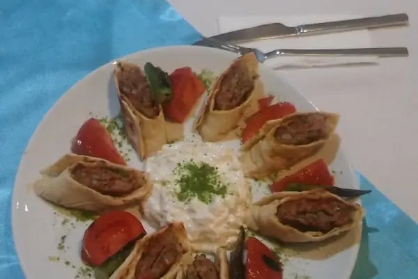 Agora Restaurant - Resim 16