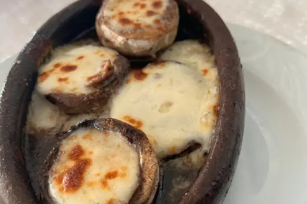Agora Restaurant - Resim 13