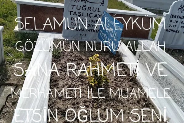 İstiklal Mezarlığı - Resim 19