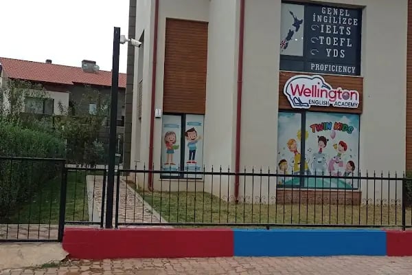 Wellington English Academy - Resim 4