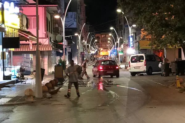 İtfaiye Taksi Durağı - Resim 3