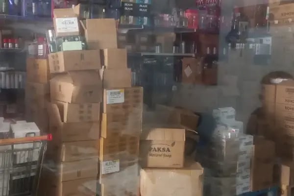 Peker İtri̇yat Kozmeti̇k Gıda San. Ve Tic.Ltd.Şti - Resim 4