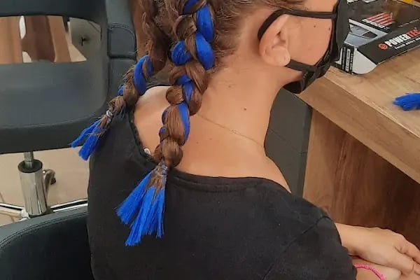 Büyülü Ayna Studio Coiffeur - Resim 20