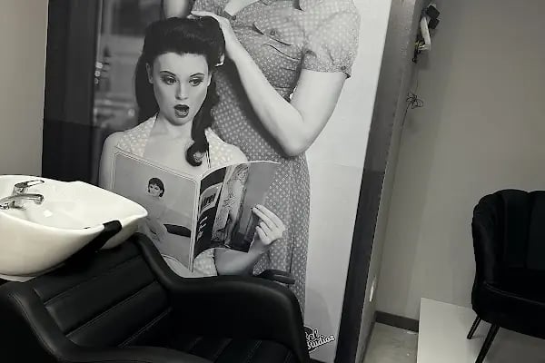 Büyülü Ayna Studio Coiffeur - Resim 6