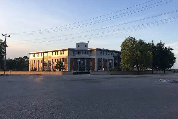 Mustafakemalpaşa Adliyesi - Resim 3
