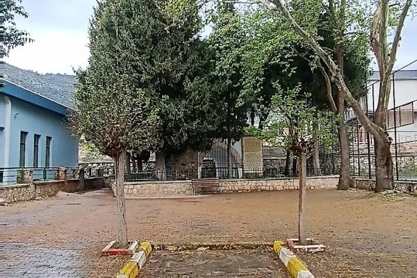 Eskici Dede Türbesi - Resim 7