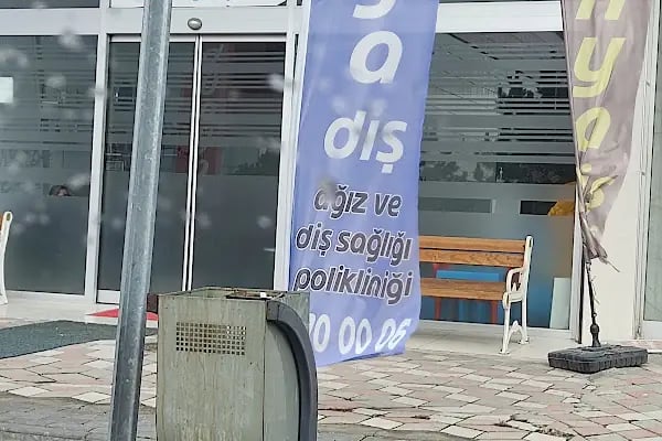 Özel Dünya Ağız ve Diş Sağlığı Polikliniği - Resim 2