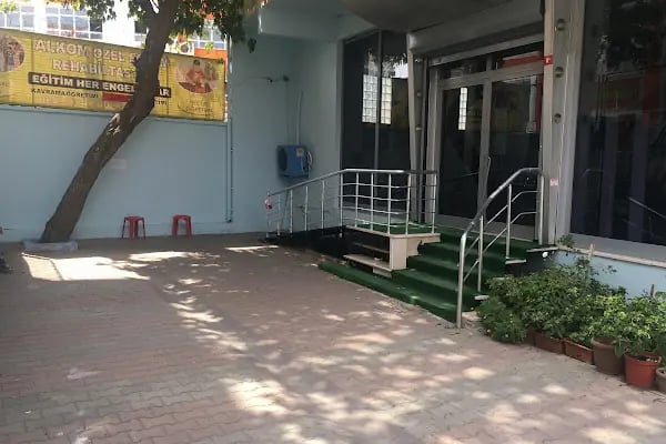 Alkom Özel Eğitim ve Rehabilitasyon Merkezi - Resim 4