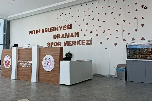 Fatih Belediyesi Draman Yüzme Havuzu ve Spor Kompleksi - Resim 4