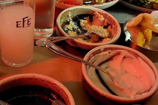 Neyzendo - Fasıl Restaurant - Eski Nesil Meyhane - Resim 20