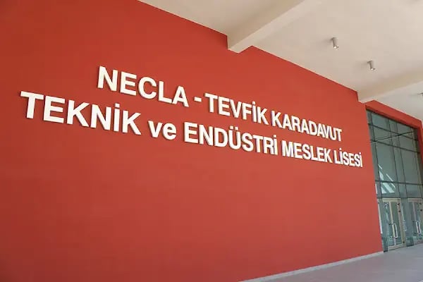 Buca Necla - Tevfik Karadavut Mesleki ve Teknik Anadolu Lisesi - Resim 5