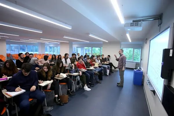 Üsküdar Üniversitesi Merkez Yerleşke - Resim 4