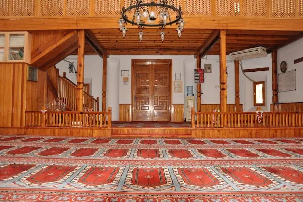 Merkez Yeniköy Cami - Resim 12