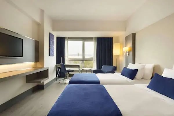 Ramada Plaza by Wyndham Izmir - Resim 2