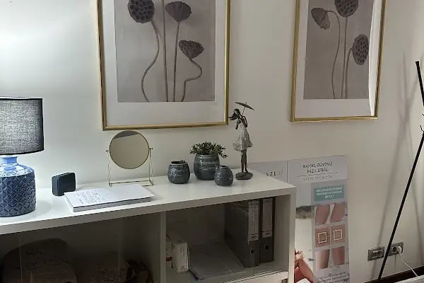 Doç. Dr. Sıla Kılıç Sayar Dermatoloji - Resim 11