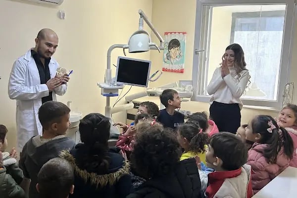 Özel Perge Aksu Ağız ve Diş Sağlığı Polikliniği - Resim 9