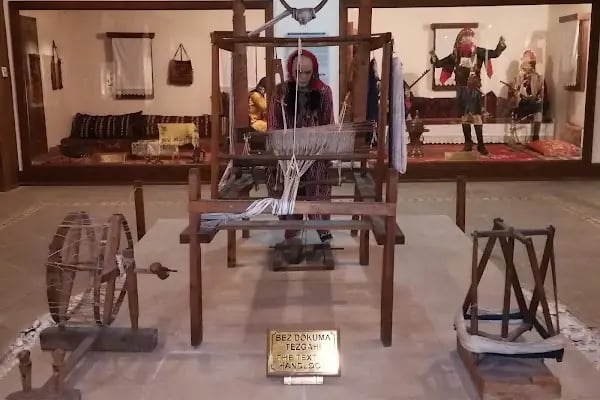 Garanti BBVA Bergama Şubesi - Resim 16