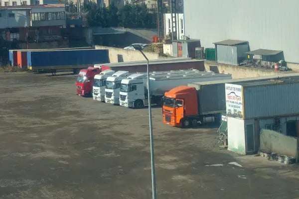 Şekerpınar Yüksel Oto Tır Yıkama - Resim 2