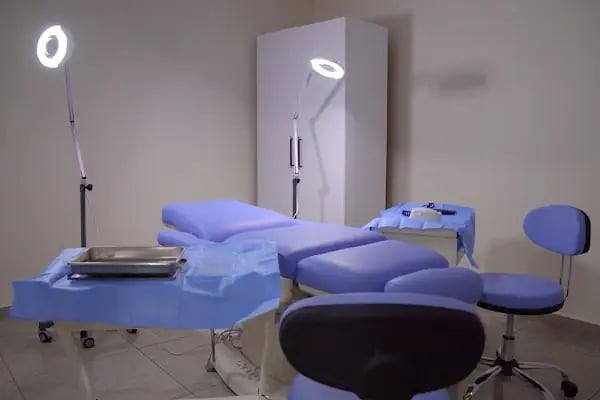 Dr. Fatih Şahin - Hair Transplant & Medical Aestethic Doctor İn Turkey - Resim 6