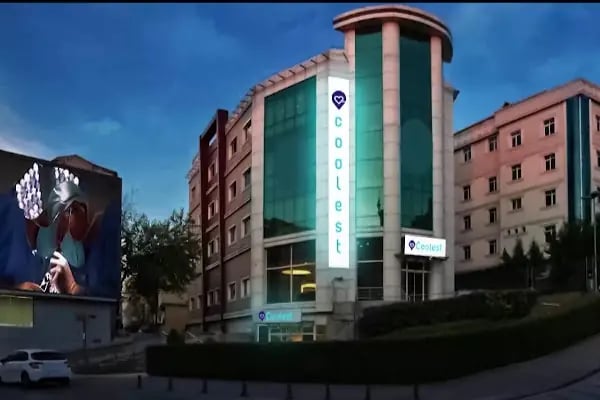 Dr. Fatih Şahin - Hair Transplant & Medical Aestethic Doctor İn Turkey - Resim 12