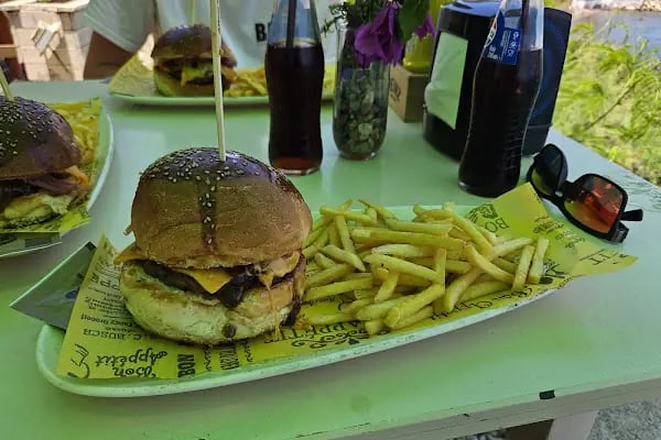 Mehtap Restaurant &amp; Cafe - Resim 17