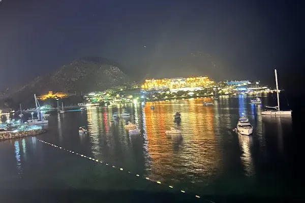 Mehtap Restaurant &amp; Cafe - Resim 9
