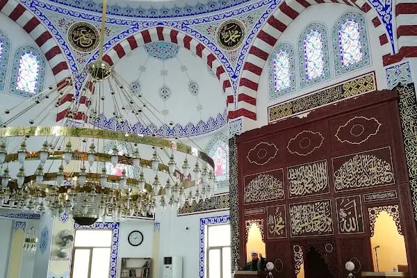 Hz. Ebubekir Sıddık Camii - Resim 16