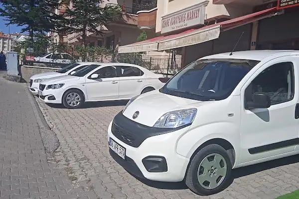 EFEM RENT A CAR - Resim 6