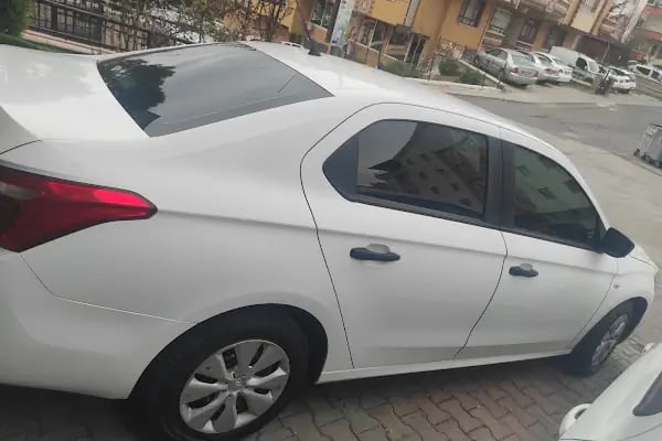 EFEM RENT A CAR - Resim 4