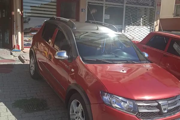 EFEM RENT A CAR - Resim 7