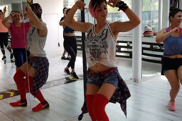 Aslı Aydoğan Personal Trainer - Resim 3