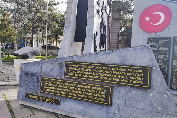Cebeci Askeri Şehitliği - Resim 19