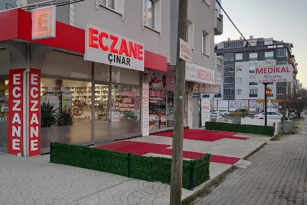 Çınar Eczanesi - Resim 2