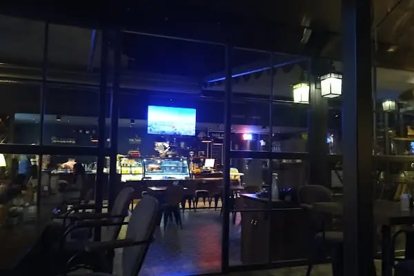 Casual Coffee &amp; Bakery - Resim 7