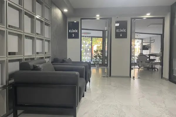 ÖZEL VENÜS AĞIZ VE DİŞ SAĞLIĞI POLİKİNLİĞİ - Resim 4