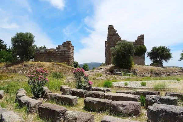 Karaburgaz Asri Mezarlık - Resim 5