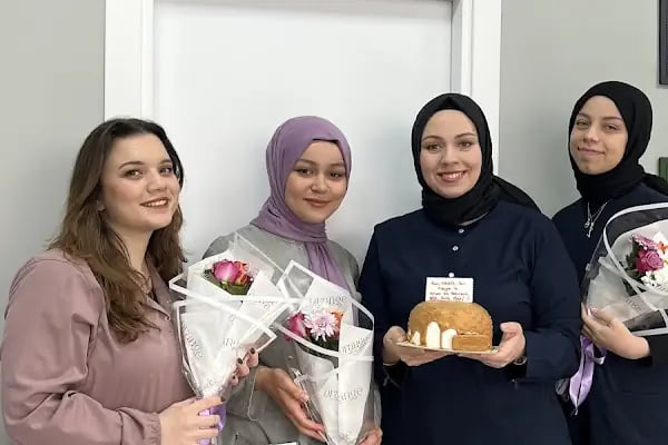 Özel Başiskele Ağız ve Diş Sağlığı Polikliniği - Resim 9