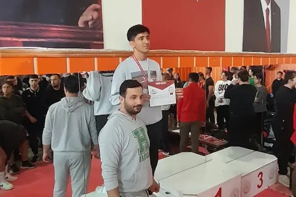 Yeliz Koblay Spor Salonu - Resim 14