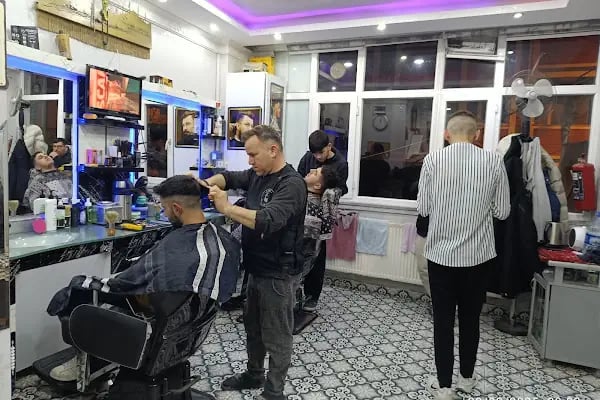 EMEK ERKEK KUAFÖRÜ - Resim 1