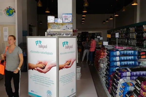 Pet Bahçesi - Resim 11