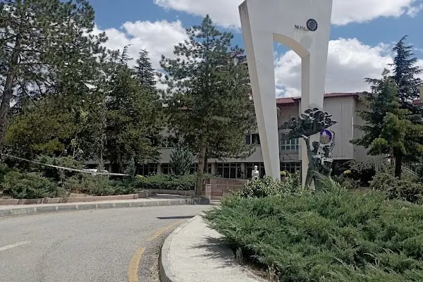 Ankara Üniversitesi Eğitim Bilimleri Fakültesi - Resim 3